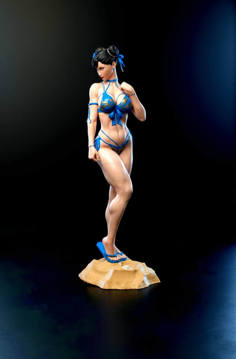 Chun-Li Figure – Legendary Street Fighter Display Model